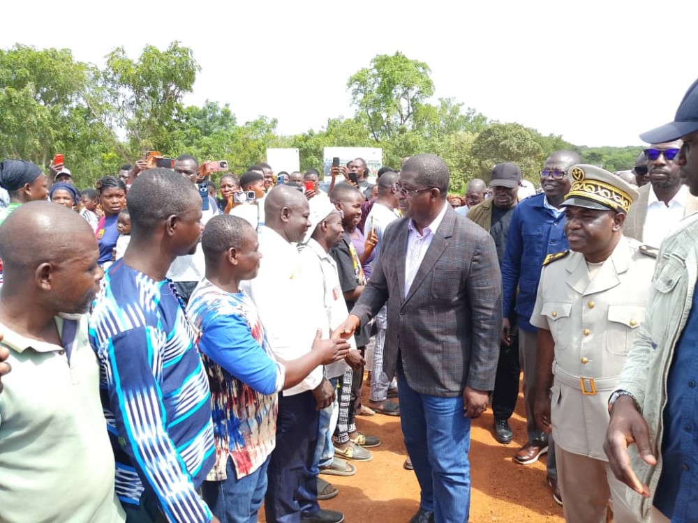 L'accueil du ministre Hien Si&eacute; Yacouba &agrave; Koutouba dans le d&eacute;partement de Nassian
