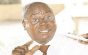 Alomo Paulin, s&eacute;nateur