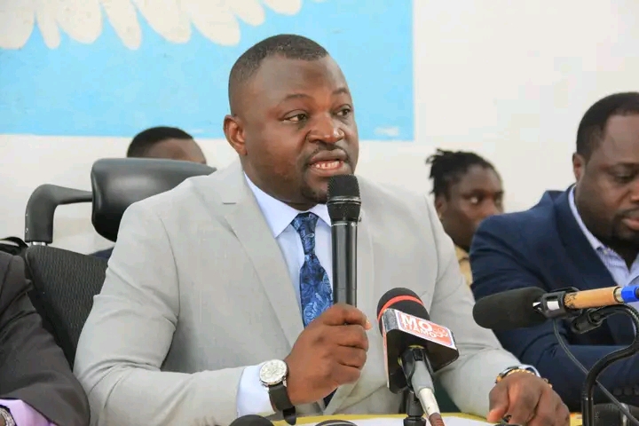 Ouattara Anzoumana,le maire de la commune de Bondoukou d&eacute;termin&eacute; &agrave; rendre sa ville propre.