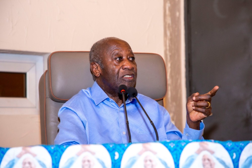 PPA-CI debout avec son pr&eacute;sident Laurent Gbagbo