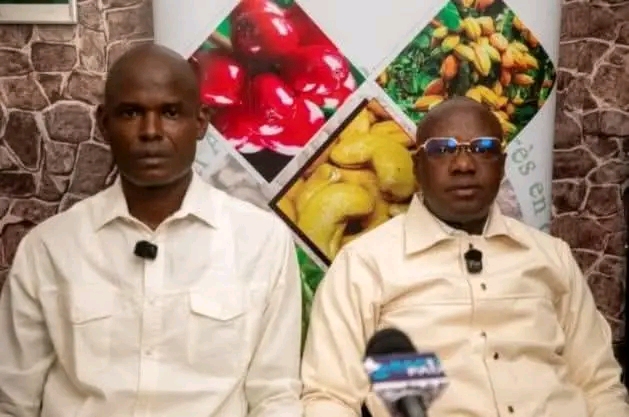 La grande joie des deux responsables de la fili&egrave;re -caf&eacute; cacao apr&egrave;s leur mise en libert&eacute;