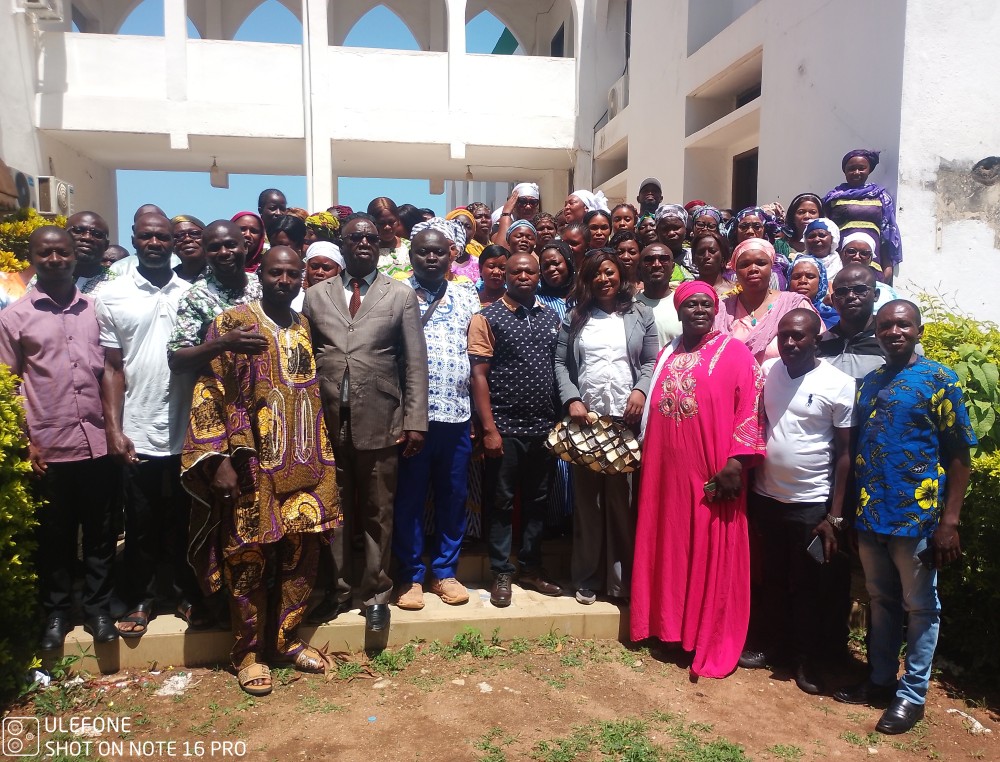 La jeunesse consciente de Bondoukou apporte leur soutien au maire Ouattara Anzoumana