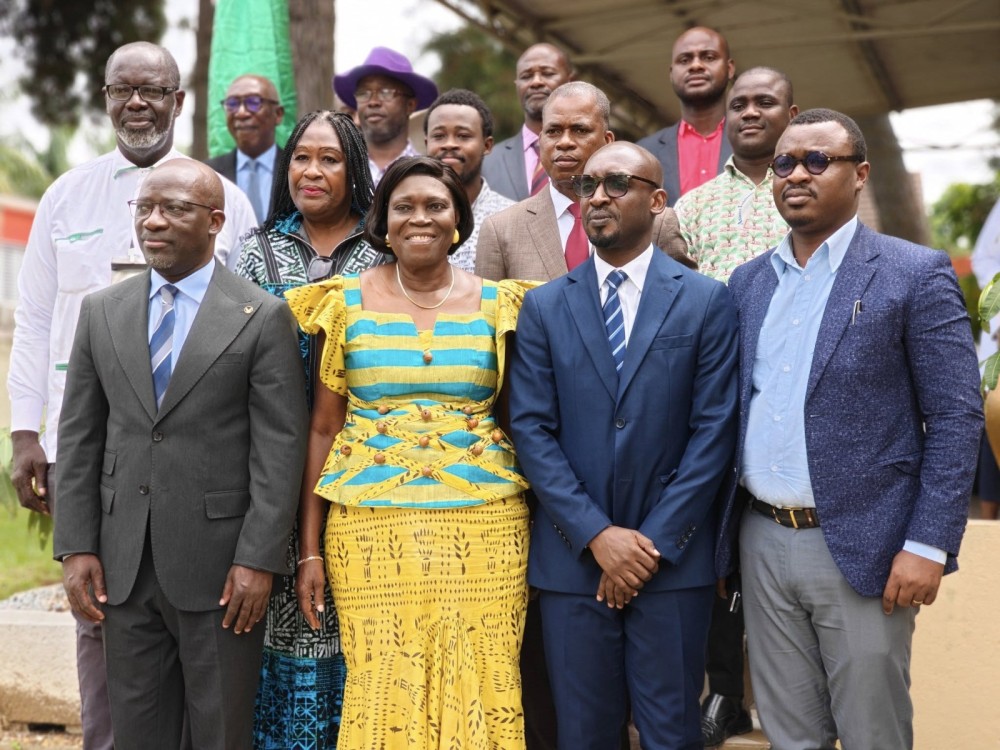 Mme Simone Ehivet Gbagbo et une coalition de partis politiques