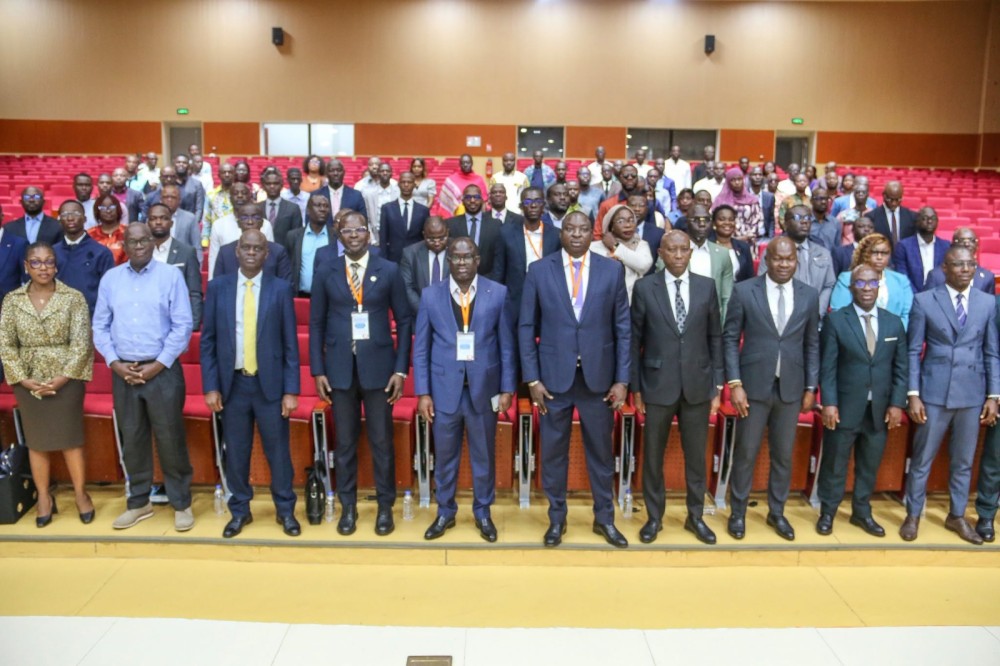 Une vue des participants
