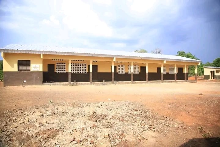 L' &eacute;cole primaire de Tantama serait rest&eacute;e sans enseignants depuis sa construction.