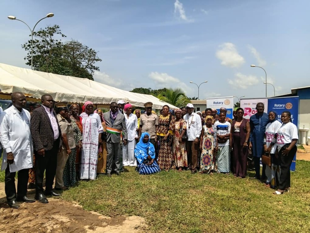 A Bondoukou, le Rotary club Bondoukou et Atlentis Abidjan font parler leur c&oelig;ur.
